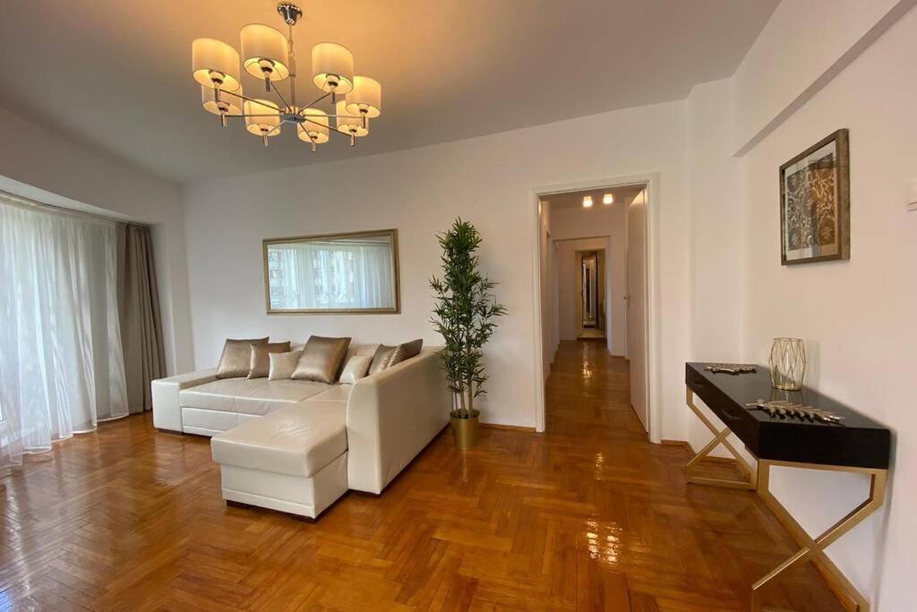 New Luxury Flat In Front Of The Parliament At Unirii Apartment Bucureşti Exterior foto